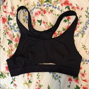 ALO sports bra